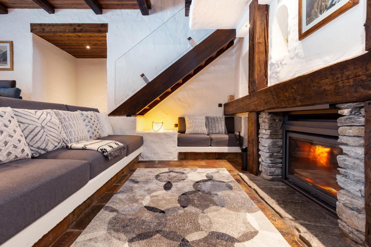 Chalet Les Praz - 280Sqm - Sauna Cinema Fitness - 5 Bedrooms In Heart Of Les Praz - By Cozee Rentals Шамоні Екстер'єр фото